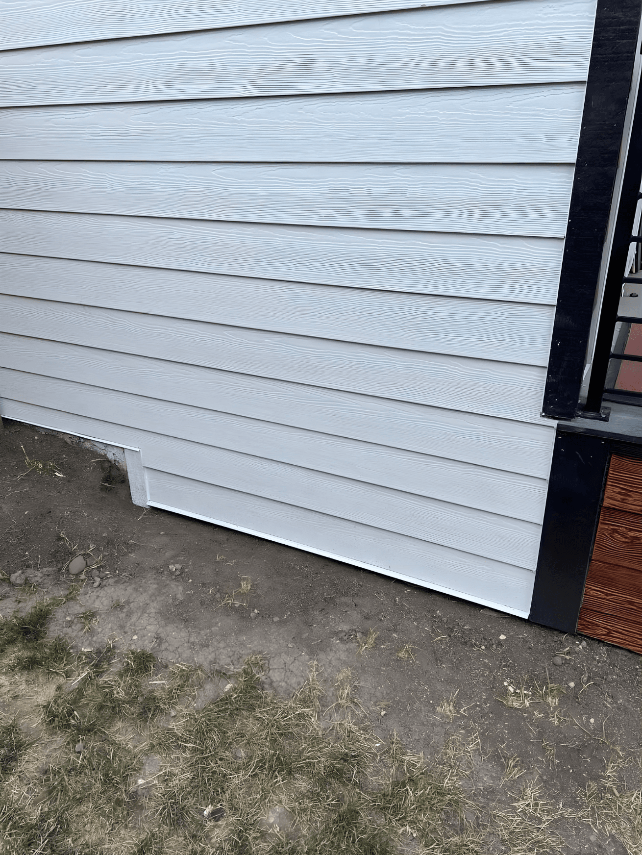 Full exterior renovation replacing outdated vinyl siding with durable Hardie board. The upgrade enhances curb appeal while significantly improving protection and long-term performance.